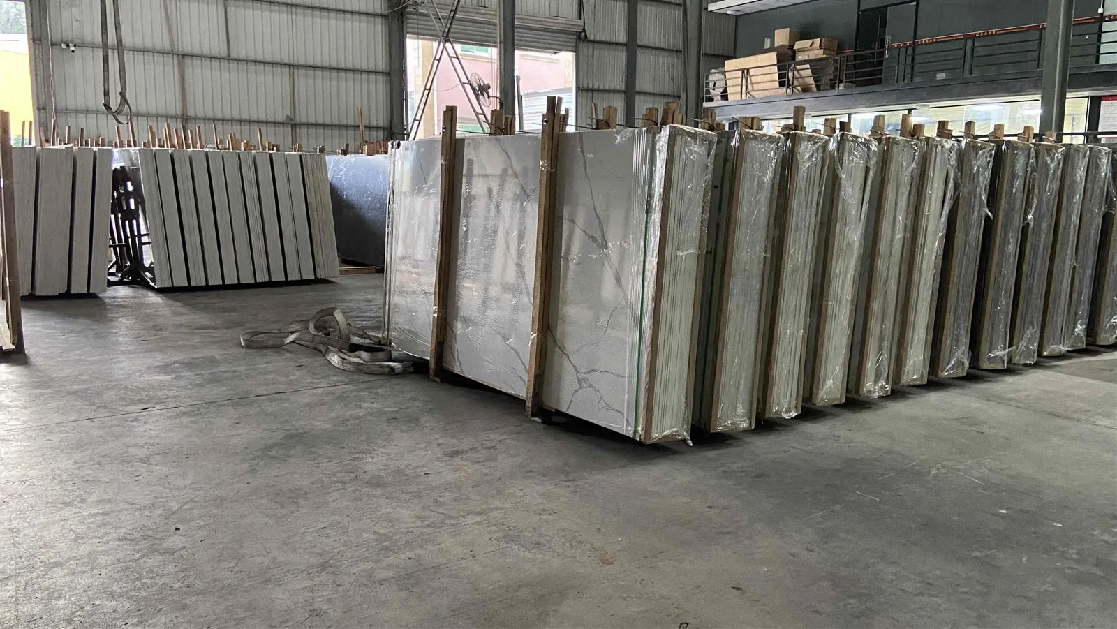 Outdoor flooring stone slabs Outdoor flooring stone slabs